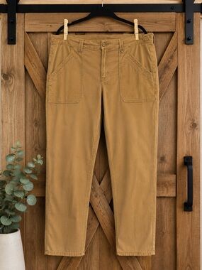 NWT American Eagle Women’s Size 16 Khaki Utility Pants/ Pocket Repair M512